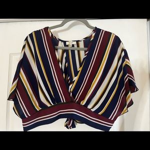 Cute crop top size LG